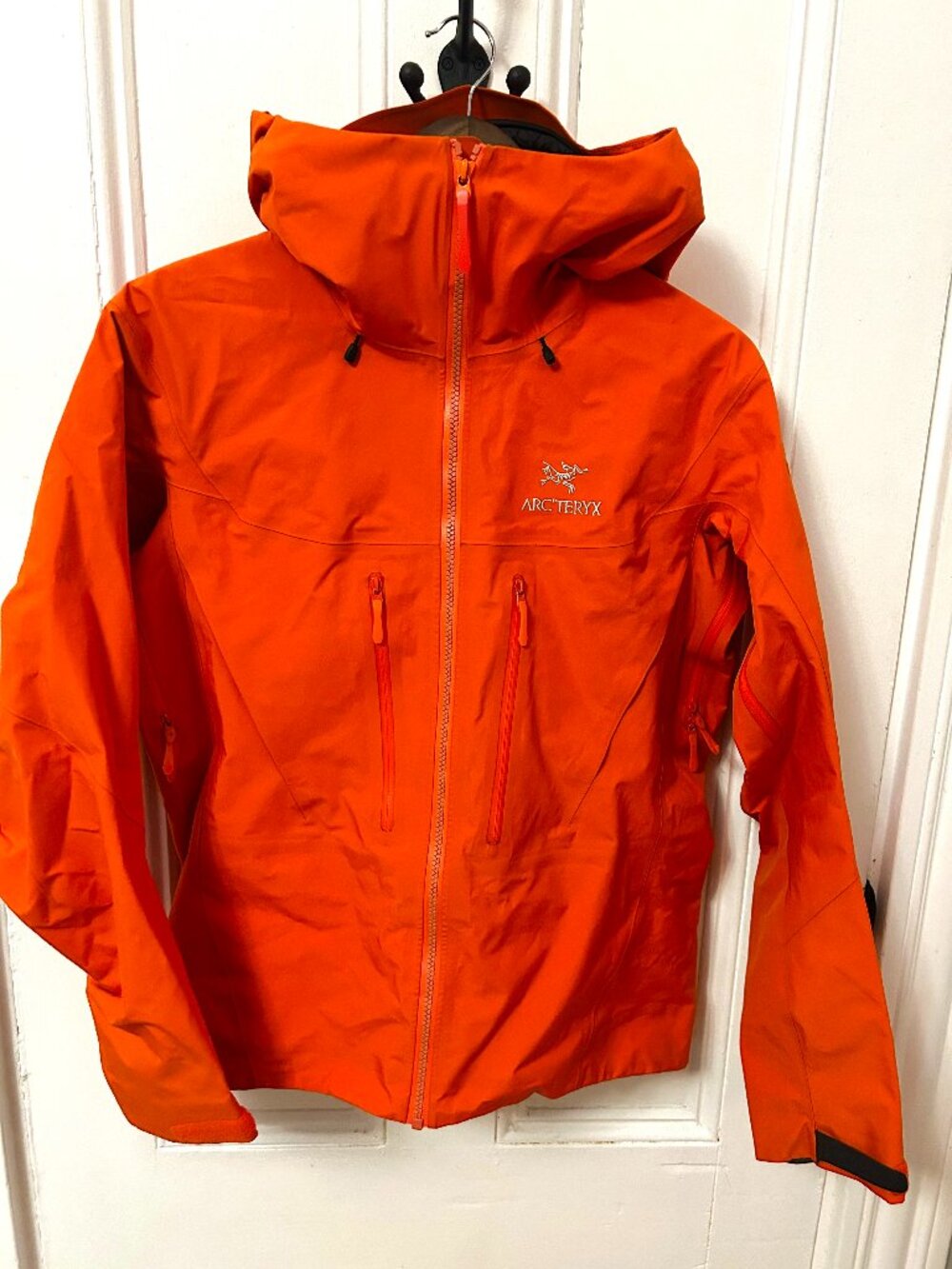 Arc'teryx Alpha SV Women's Phenom - Medium